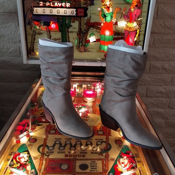 Band of Gypsies women's boots size 6.5 - Picture 1 of 4